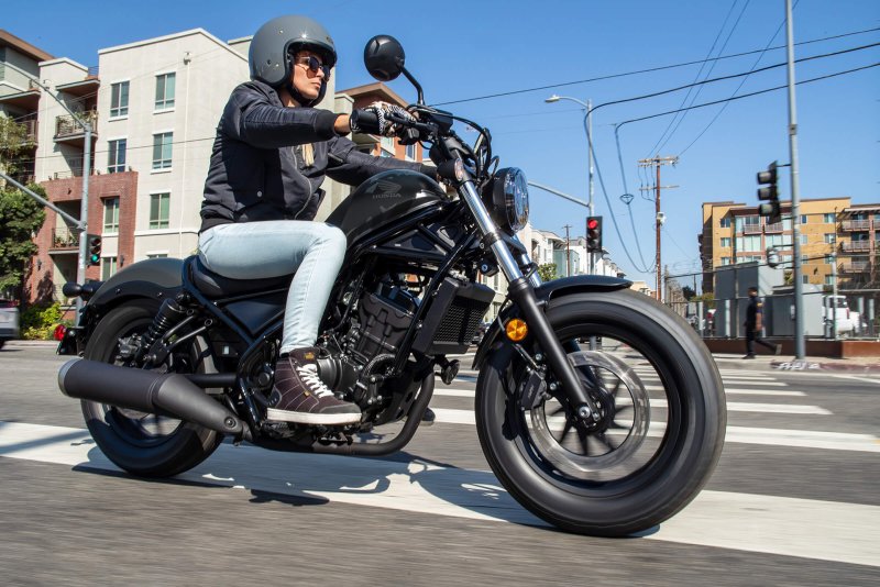 Honda Rebel с пассажирами