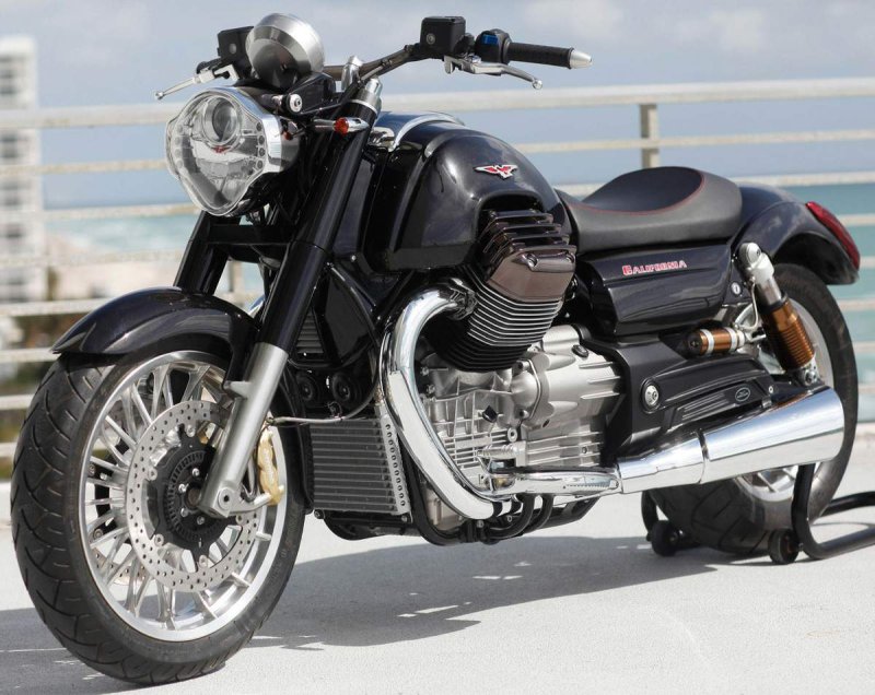 Moto Guzzi California 1400