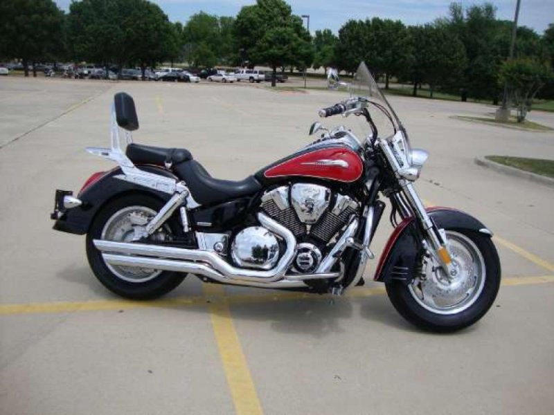 Honda VTX 1800 Sport