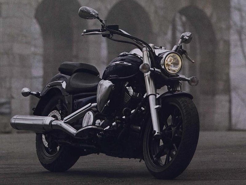Yamaha XVS 950 Midnight Star