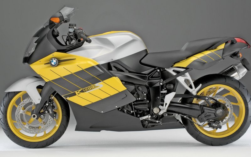 Мотоцикл БМВ k1200s