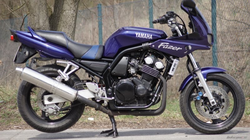 Ямаха FZS 600 переделка в стрит