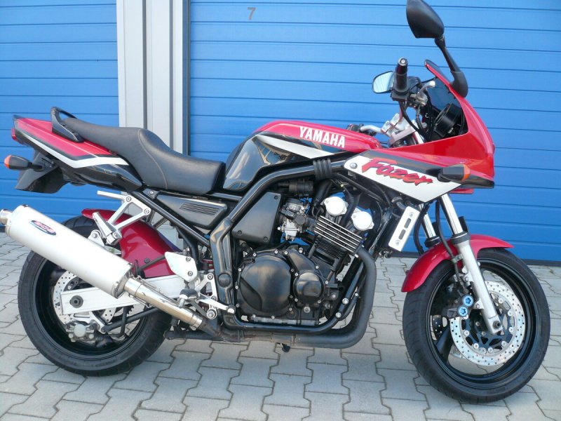Yamaha FZS 600 fazer
