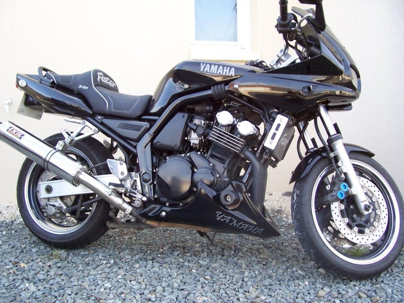Yamaha FZ 600 fazer