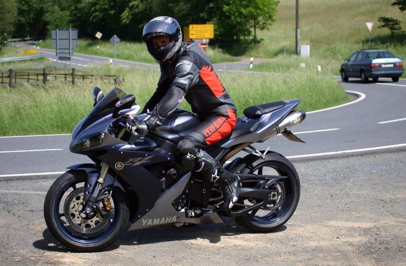 Yamaha YZF-r7