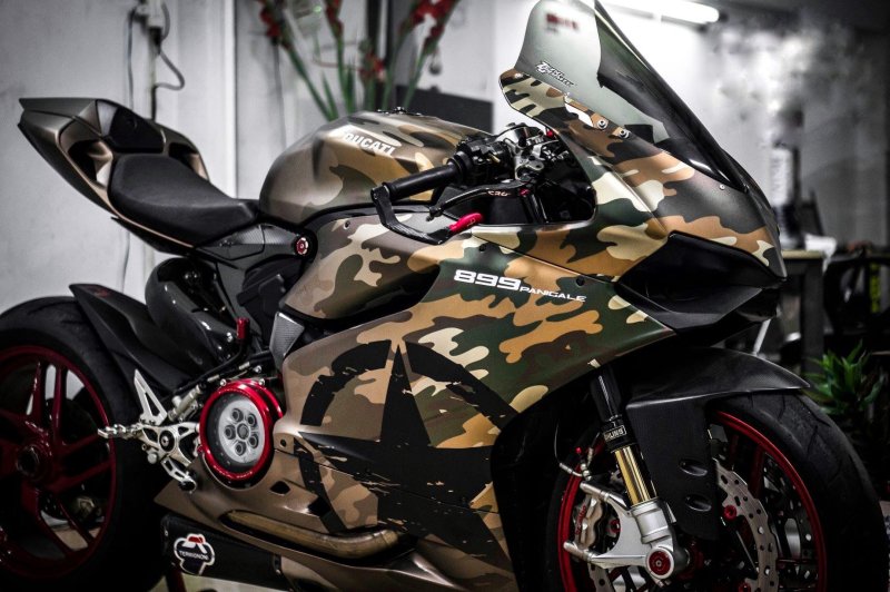BMW s1000 Camouflage