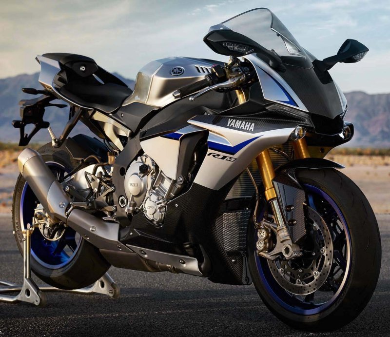Yamaha r1m 2015
