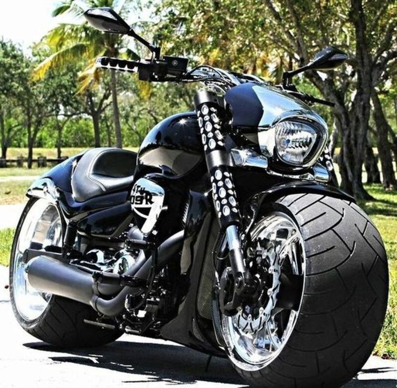 Suzuki Boulevard m109r