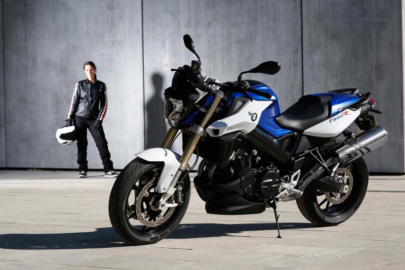 BMW 800r