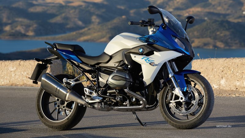 Motorcycle Road BMW RS