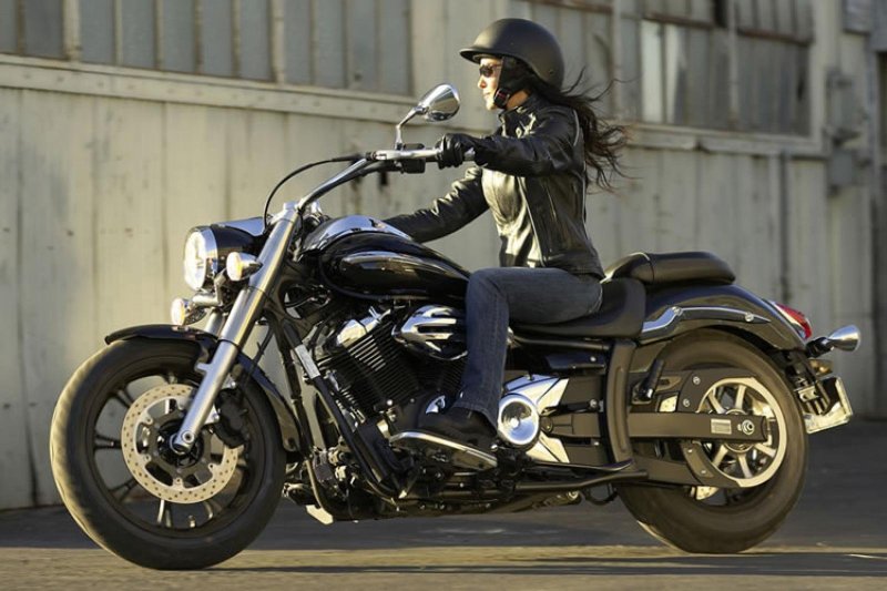 Yamaha Midnight Star 950
