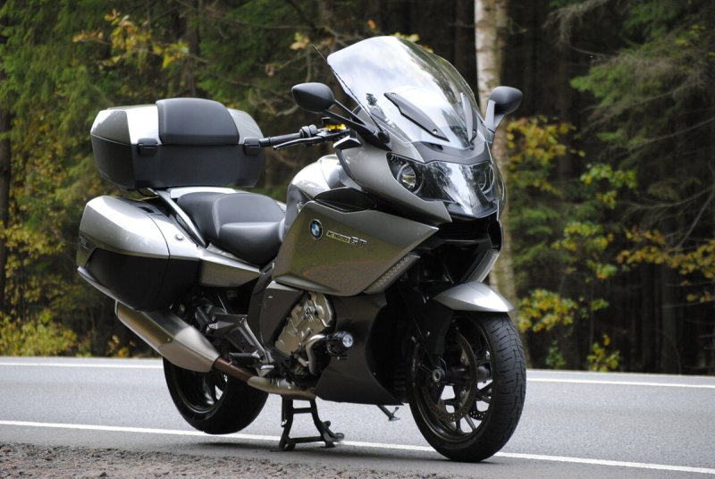 BMW k1600