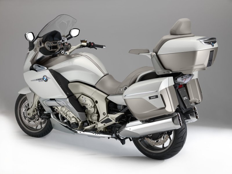 Мотоцикл БМВ 1600 GTL