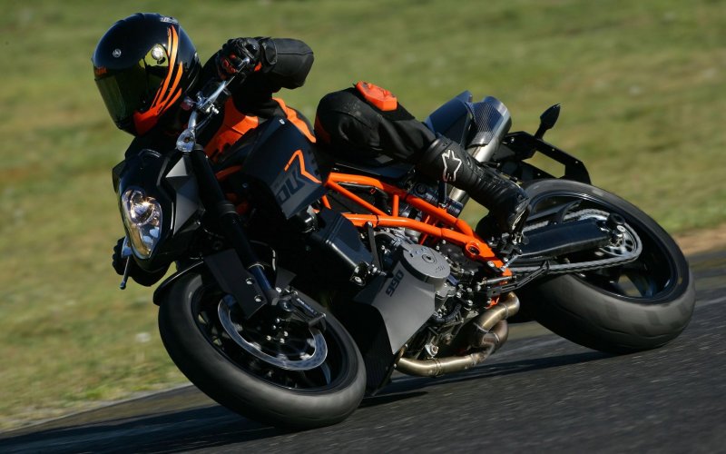 KTM 990 super Duke r
