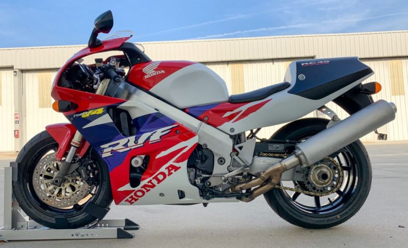 Honda rvf750 rc45