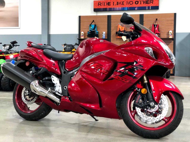 Suzuki Hayabusa и Honda Blackbird