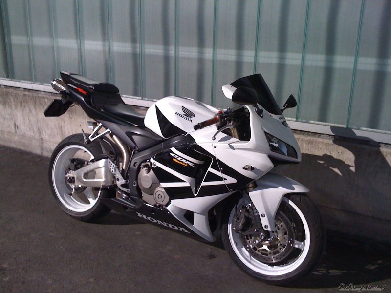 Honda cbr600rr 2005