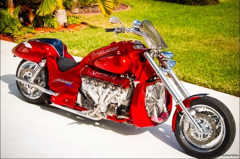 Мотоцикл BOSSHOSS v10