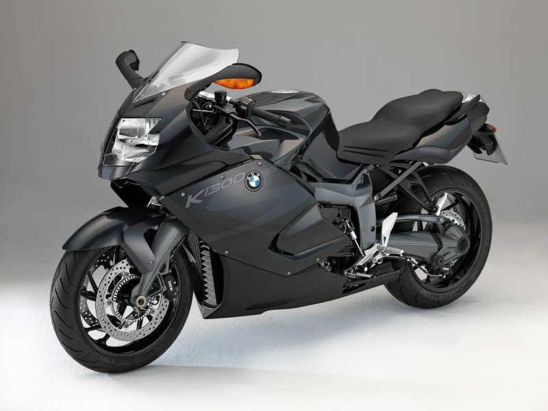Мотоцикл БМВ k1300s