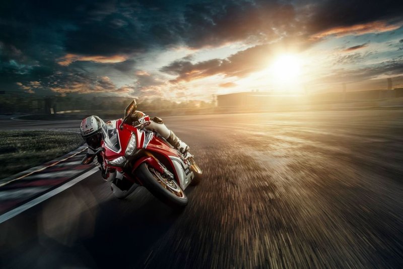 Honda Racing мотоциклист