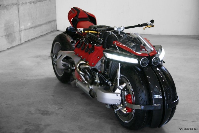 Lazareth lm847 — 4-колесный мотоцикл