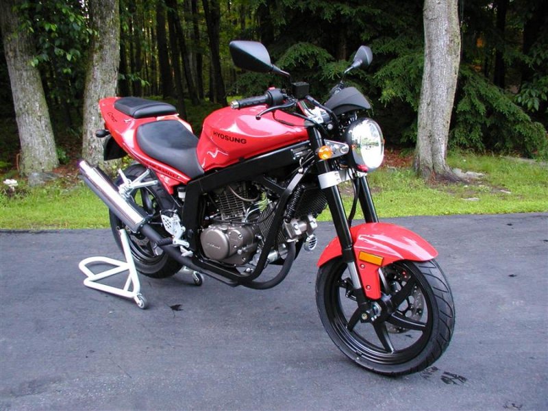 Hyosung Comet 250