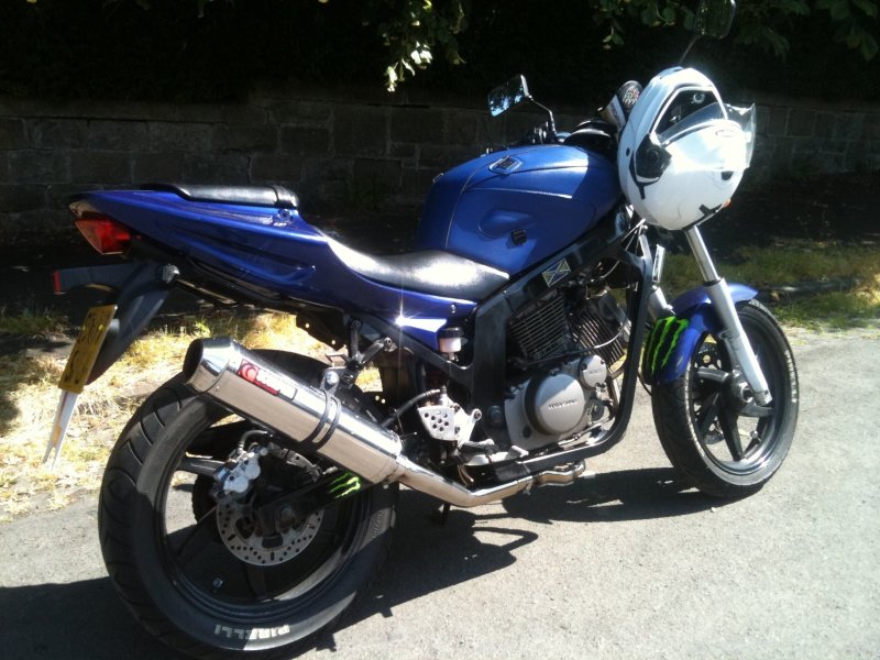 Hyosung gt 125 Comet