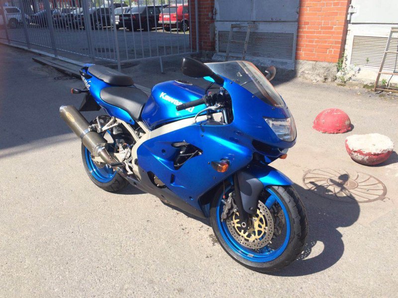 Kawasaki zx9r синий