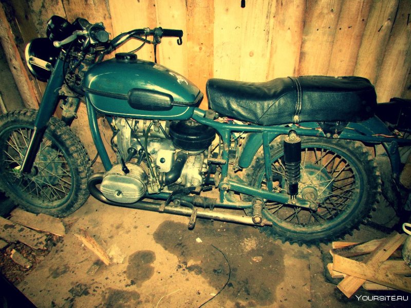 Мотоцикл Урал 8103