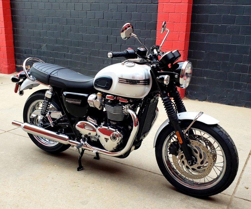 Мотоцикл Triumph Bonneville t120