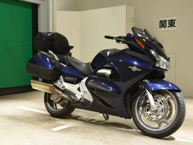Honda st1300 Pan European
