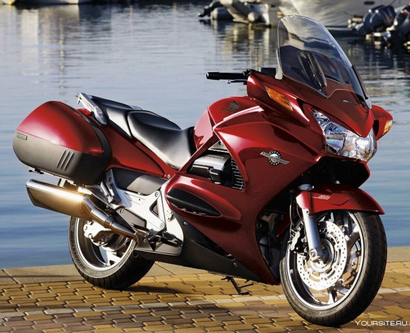 Honda st1300 Pan European