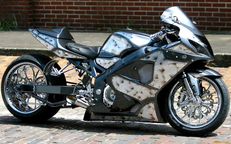 Suzuki GSXR 750 Custom