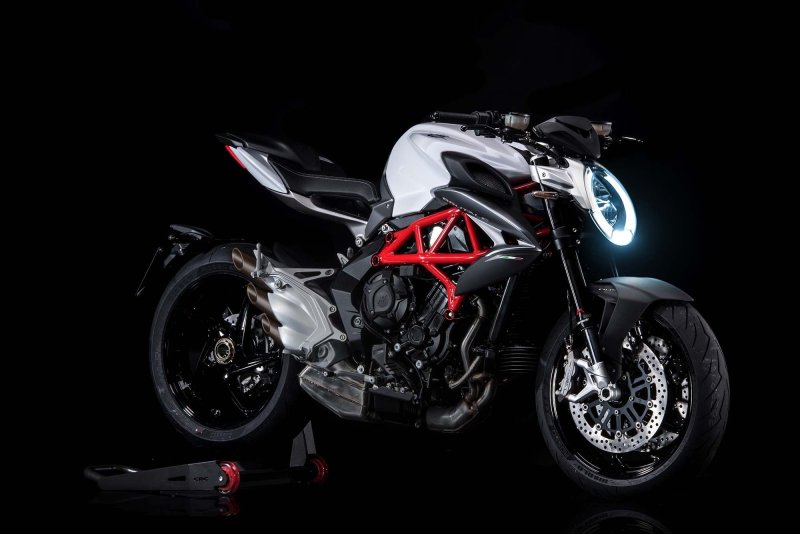 Agusta brutale 800 b