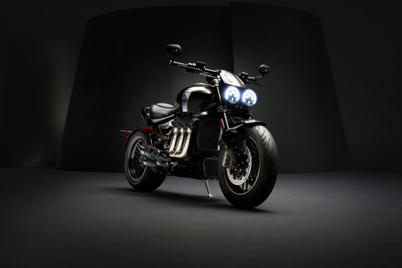 Мотоцикл Triumph Rocket 3r Black