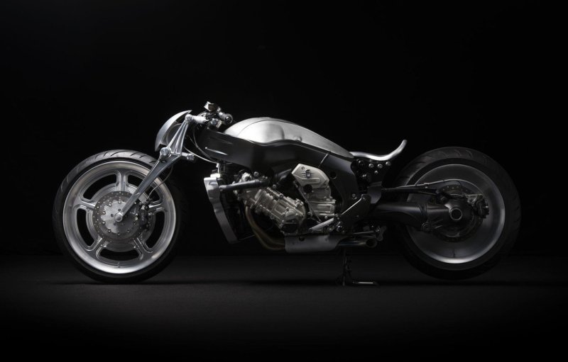 BMW k1600 Custom