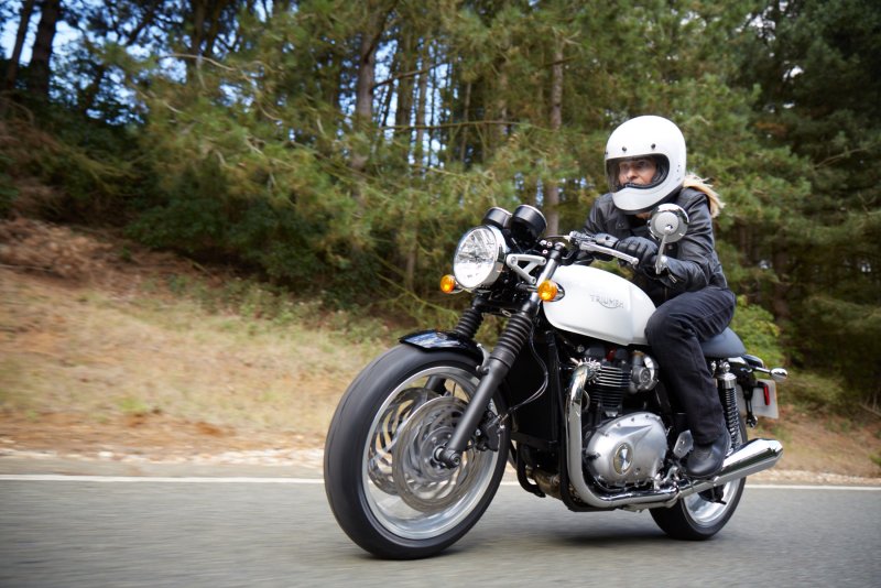 Triumph Thruxton 1200
