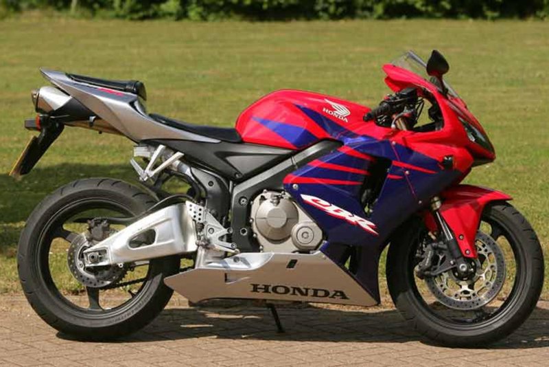 Honda CBR 2003