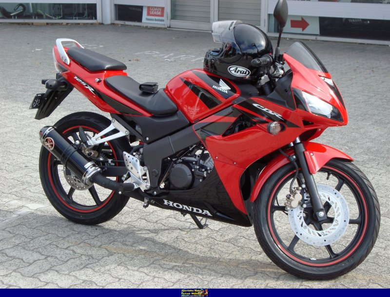 Honda CBR 125 кубов