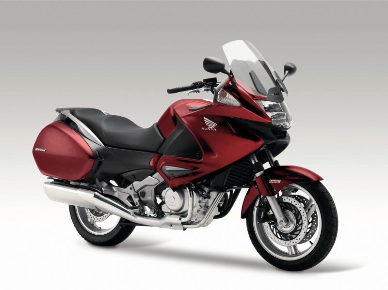 Мотоцикл Honda v6