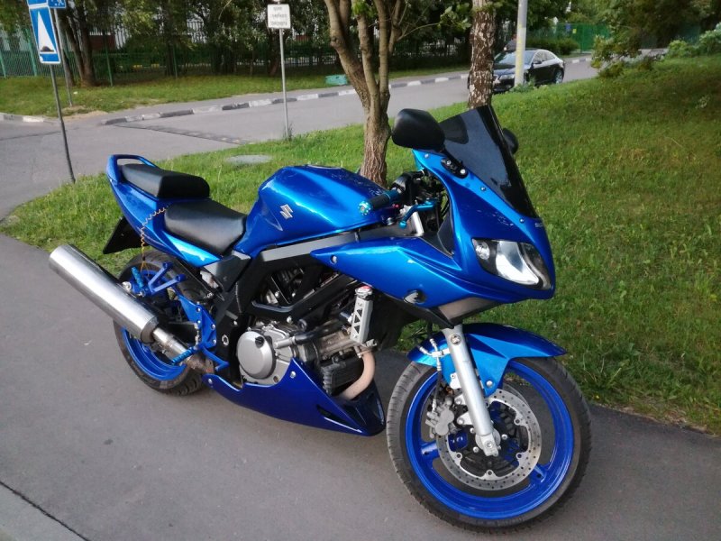 Suzuki sv650