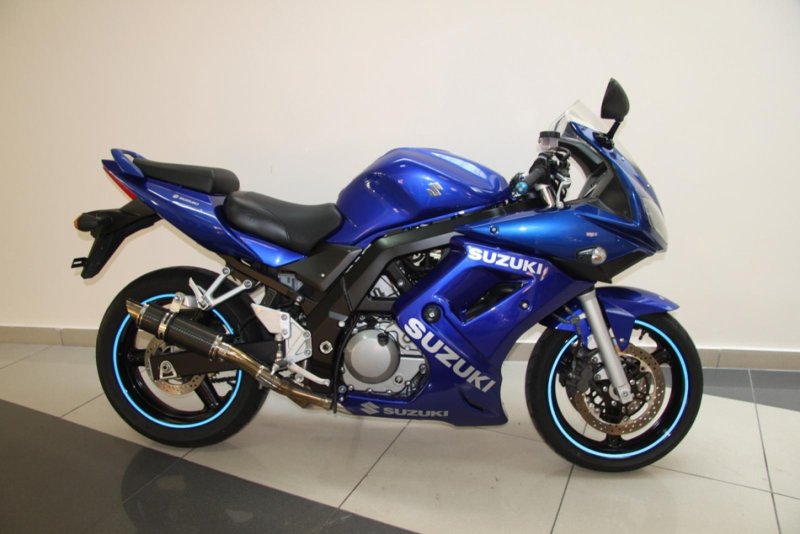 Suzuki sv650s