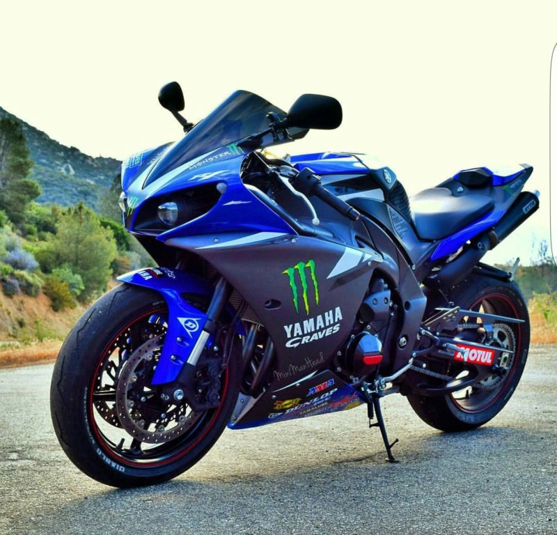 Yamaha r1 2013