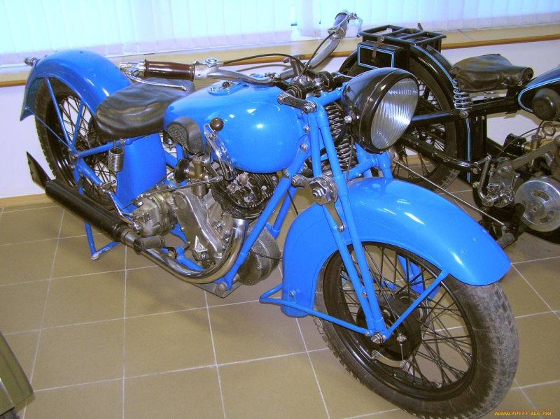 Советский мотоцикл Тиз ам 600