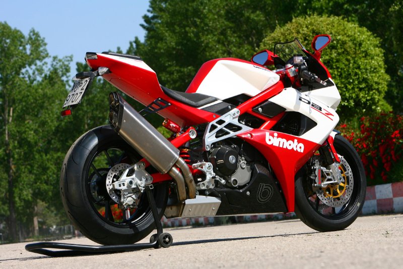 Bimota db7