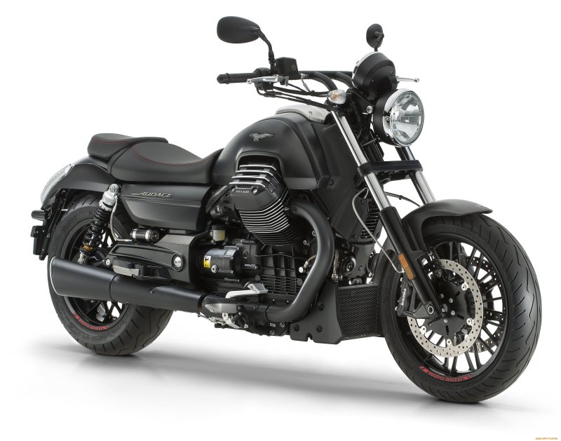 Moto Guzzi 1400 audace Carbon