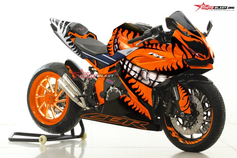 Оранжевый cbr250rr