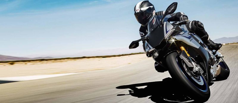 Yamaha r1 2016