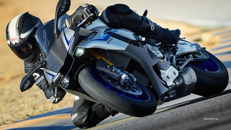 Yamaha YZF-r1 2015