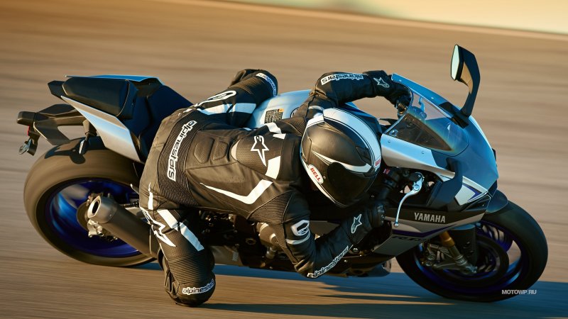 Yamaha YZF-m1